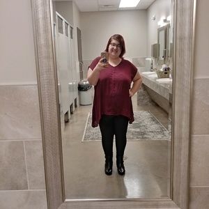 Meet your Posher, Alexis